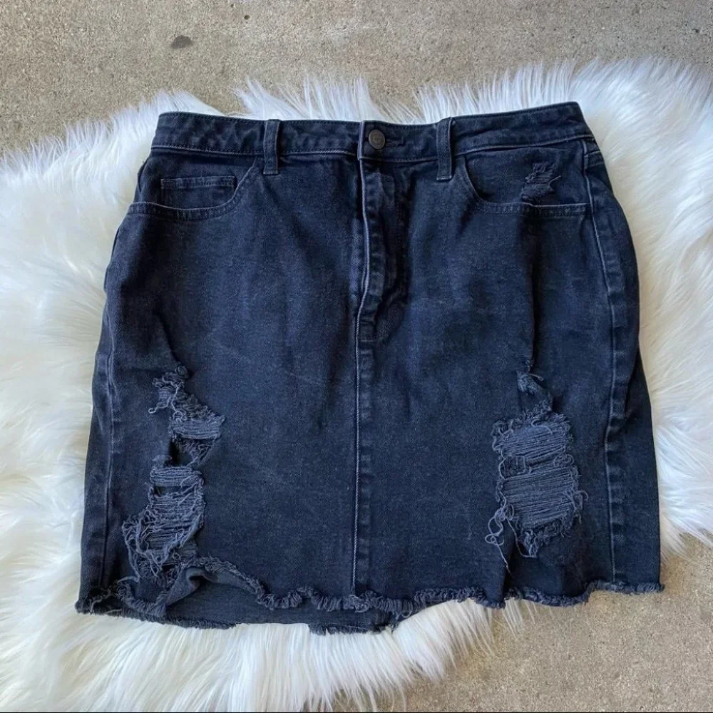 Hollister Black Curvy Ultra High Waist Distressed Denim Skirt